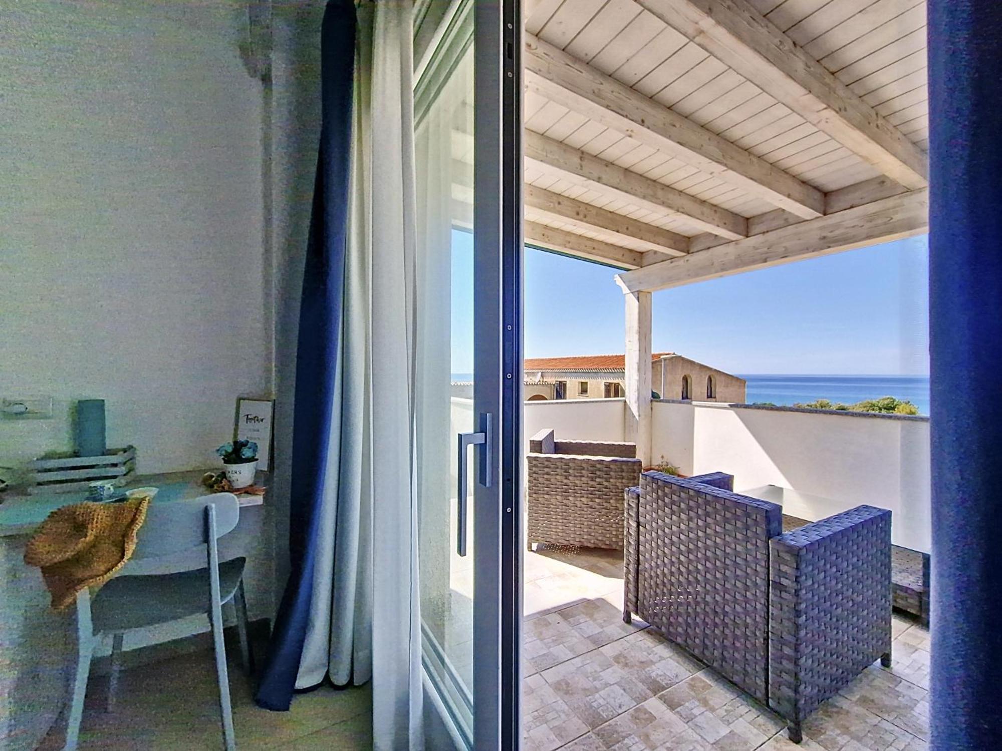 L'Onda Marina Hotel กัสเตลซาร์โด ภายนอก รูปภาพ